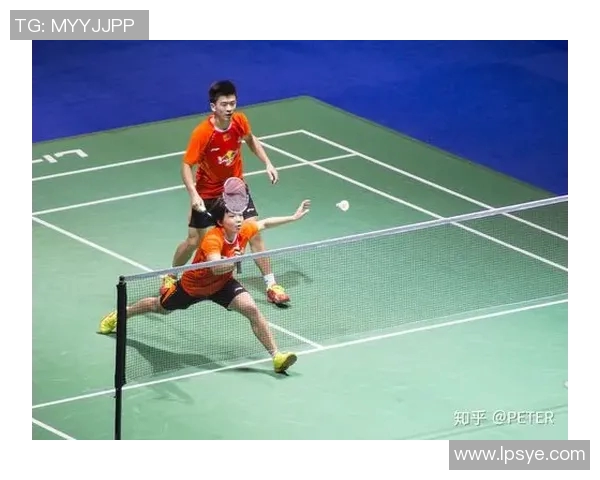 深圳羽毛球队防守战术深度解析与实战应用探讨 深圳羽毛球队防守战术深度解析与实战应用探讨