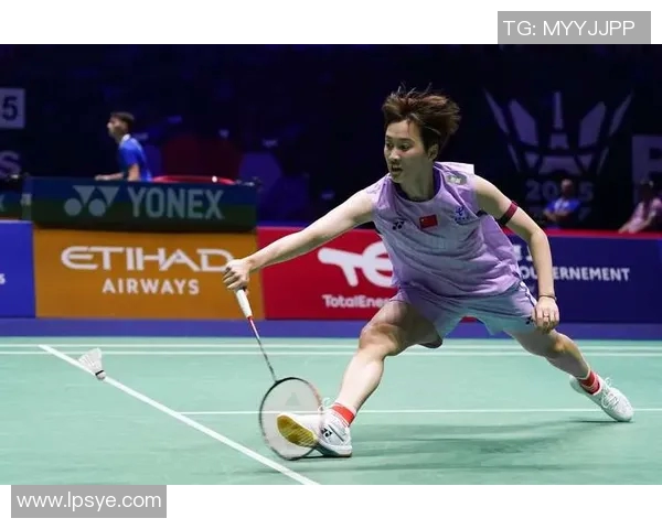 武汉羽毛球队在世锦赛中的战术分析与表现评估 武汉羽毛球队在世锦赛中的战术分析与表现评估