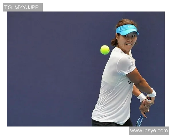 南京网球队荣登网球配合排行榜第十名展现实力与团队精神 南京网球队荣登网球配合排行榜第十名展现实力与团队精神