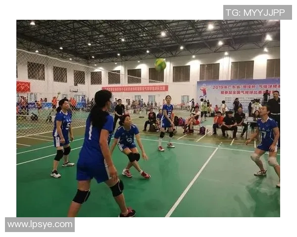 深圳排球队在精英赛中的意识表现分析与反思 深圳排球队在精英赛中的意识表现分析与反思