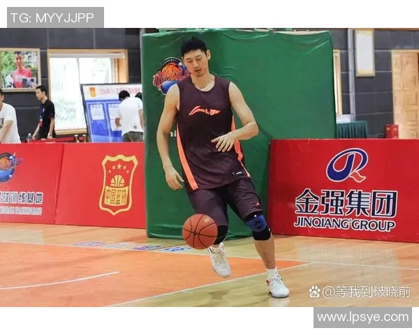 深圳篮球队区域防守分析:优劣势及其对比赛结果的影响探讨 深圳篮球队区域防守分析:优劣势及其对比赛结果的影响探讨